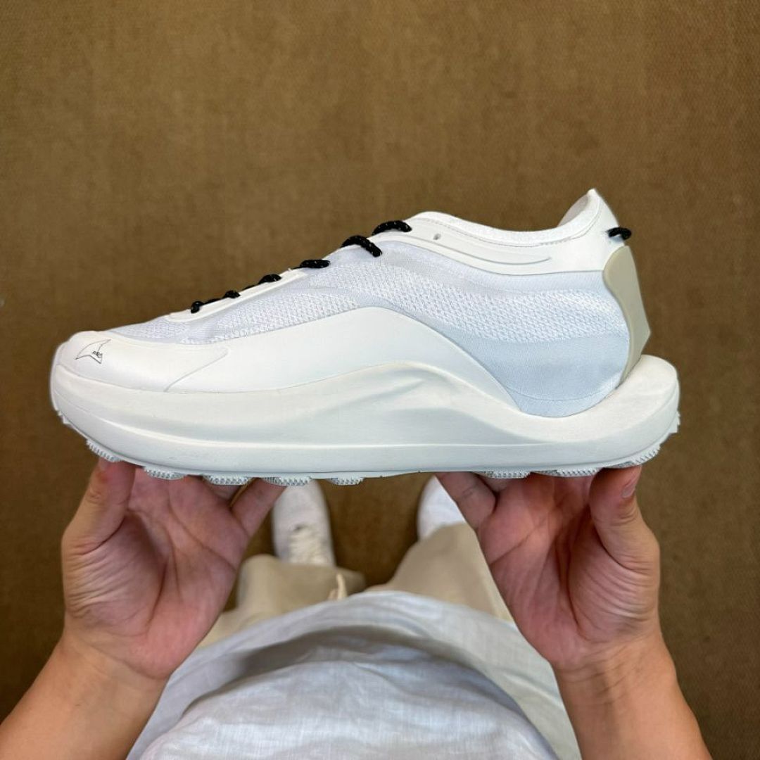 Satisfy Space-O Trail Shoes Bone