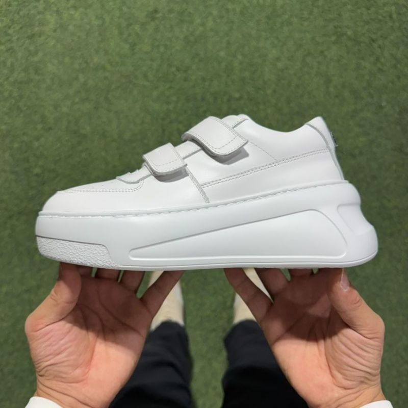 Alexander McQueen Women's White Leather Double Strap Oversized Sneakers