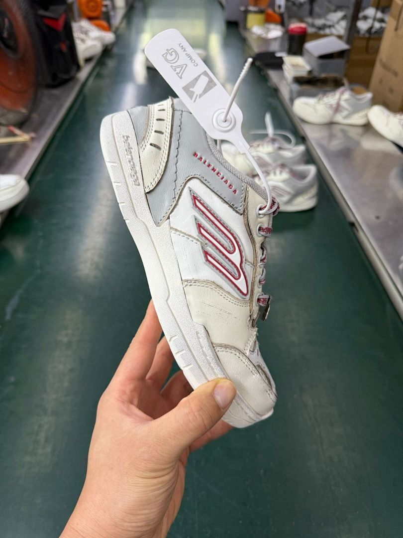 Balenciaga B-Runner Sneakers White Grey Red