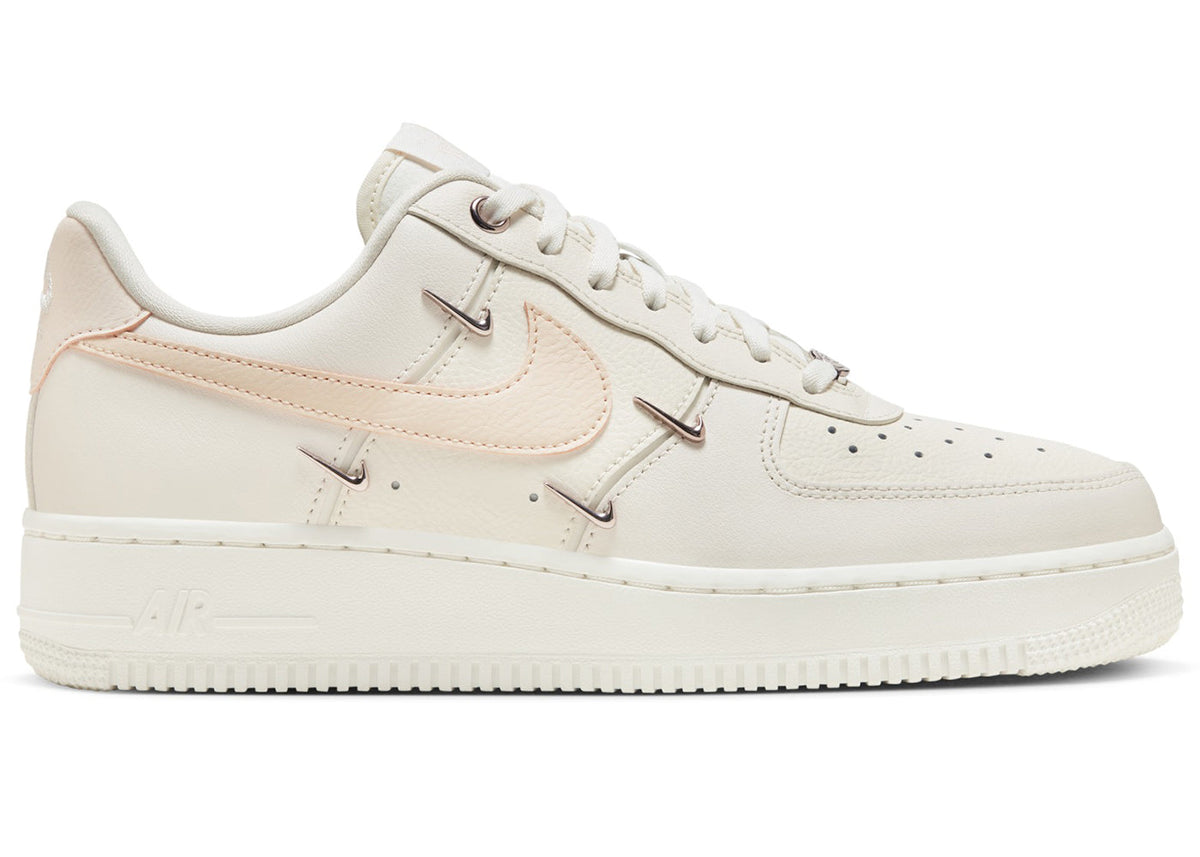 ( Women ) Nike Air Force 1 07 LX Mini Swoosh – Guava Ice FV8110-181
