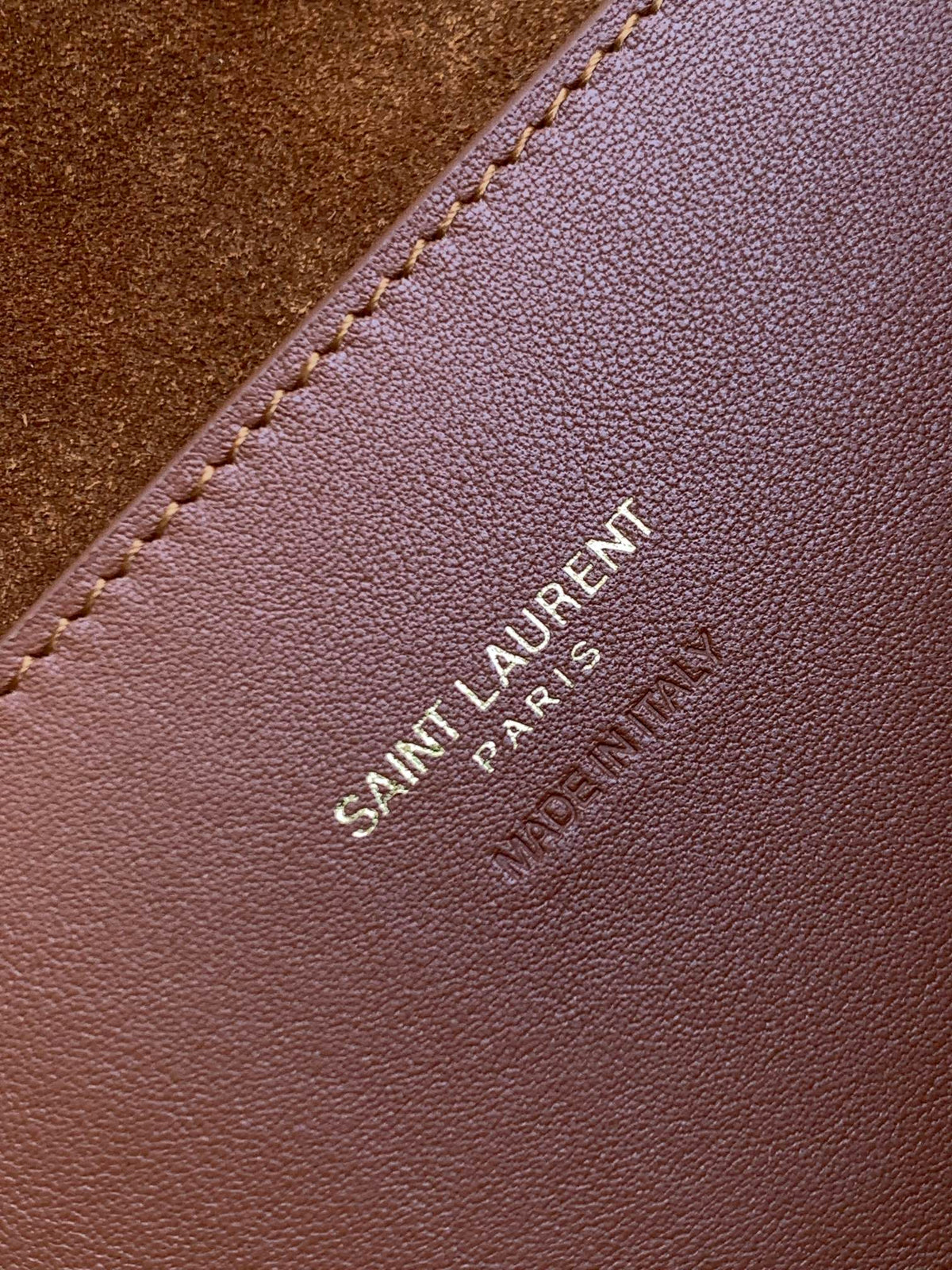 Saint Laurent Sunset Medium Shoulder Bag in Crocodile-Embossed Leather - Black/Gold