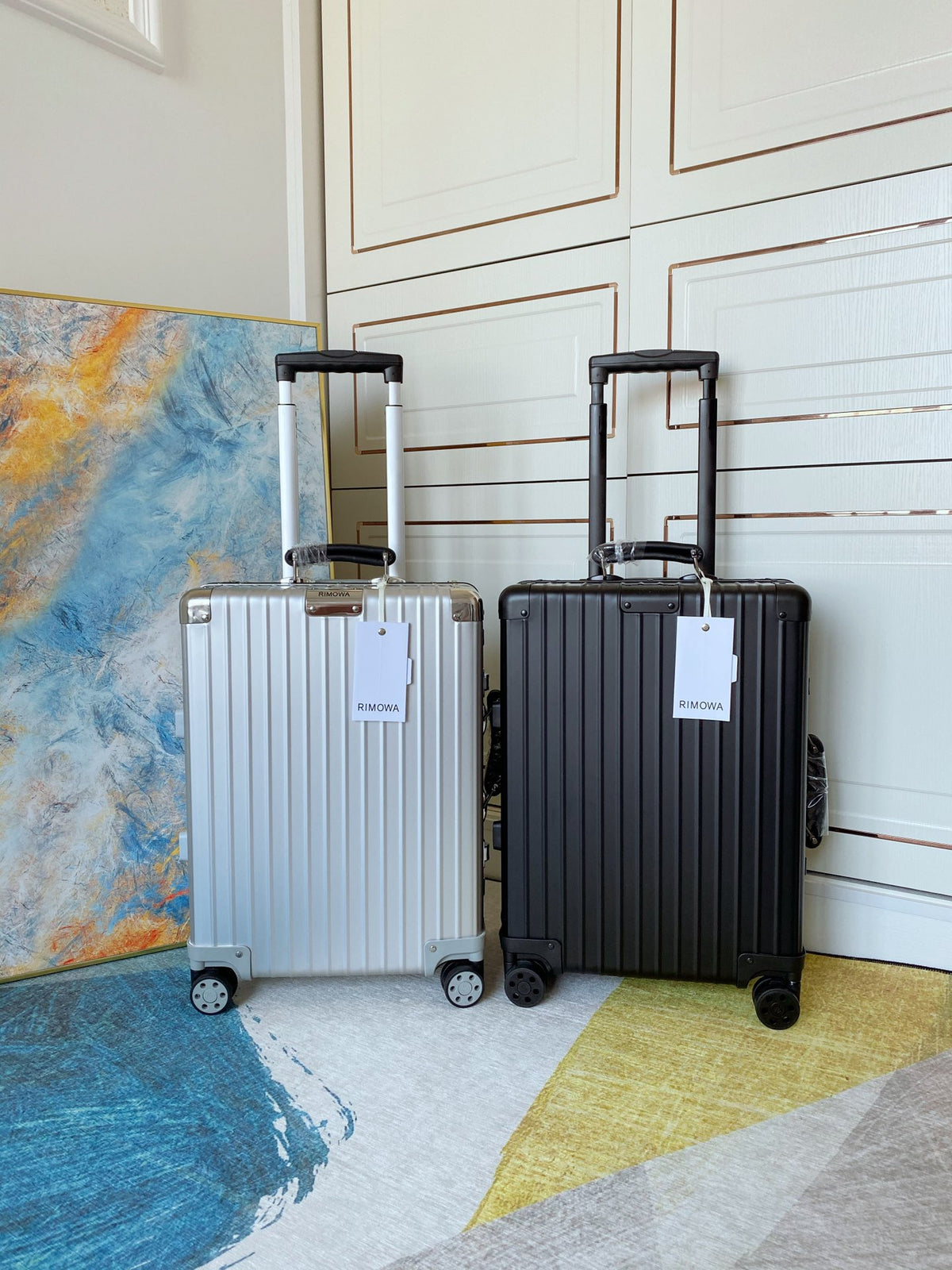 Sleek Ribbed Hard Shell Carry-On Suitcase with Spinner Wheels