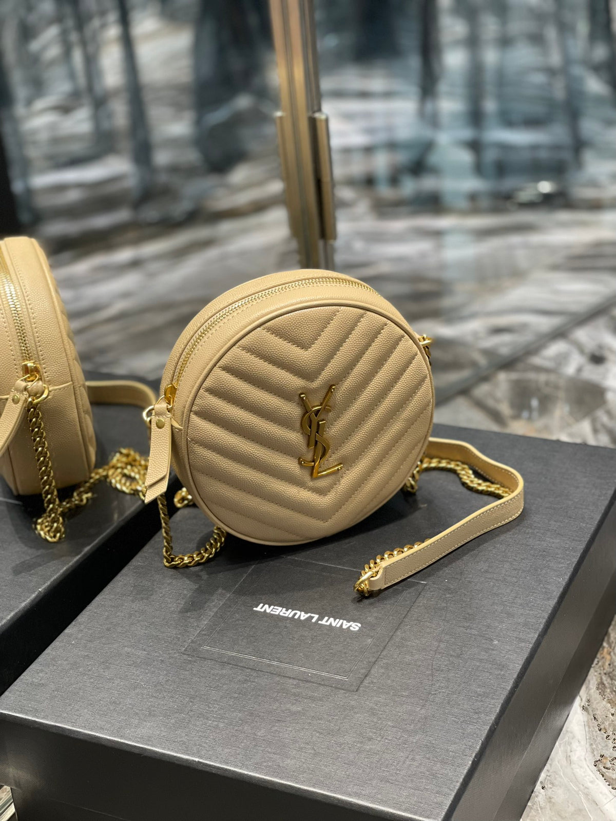 Saint Laurent Vinyle Round Camera Bag in Matelassé Chevron Leather - Beige/Gold