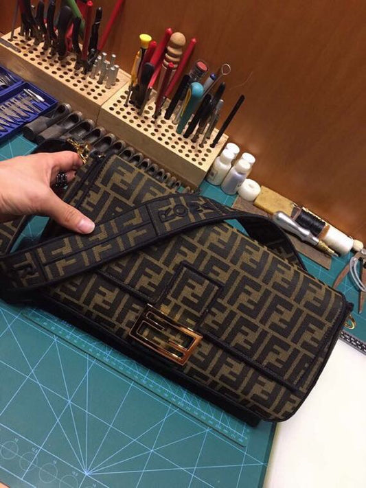Vintage Fendi Zucca Print Canvas Baguette Shoulder Bag - Brown Monogram