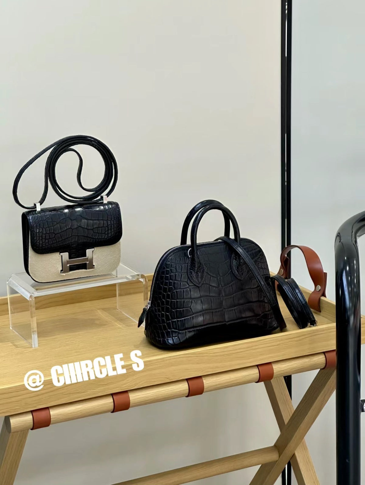 Luxury Vintage Black Crocodile Embossed Handbag Set - Flap &amp; Dome Silhouettes
