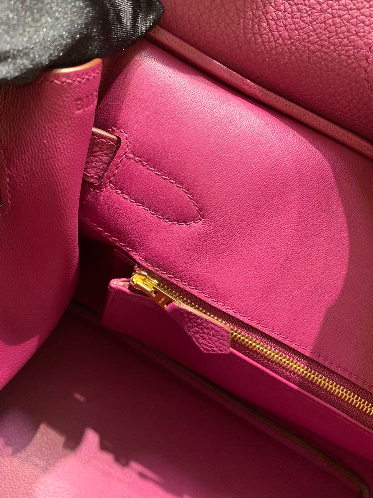 Vibrant Magenta Fuchsia Leather Top Handle Handbag with Gold-Tone Hardware